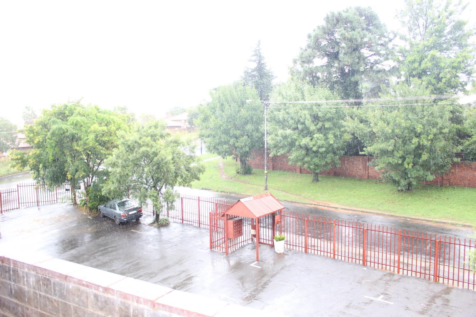 2 Bedroom Apartment for Sale - Gauteng