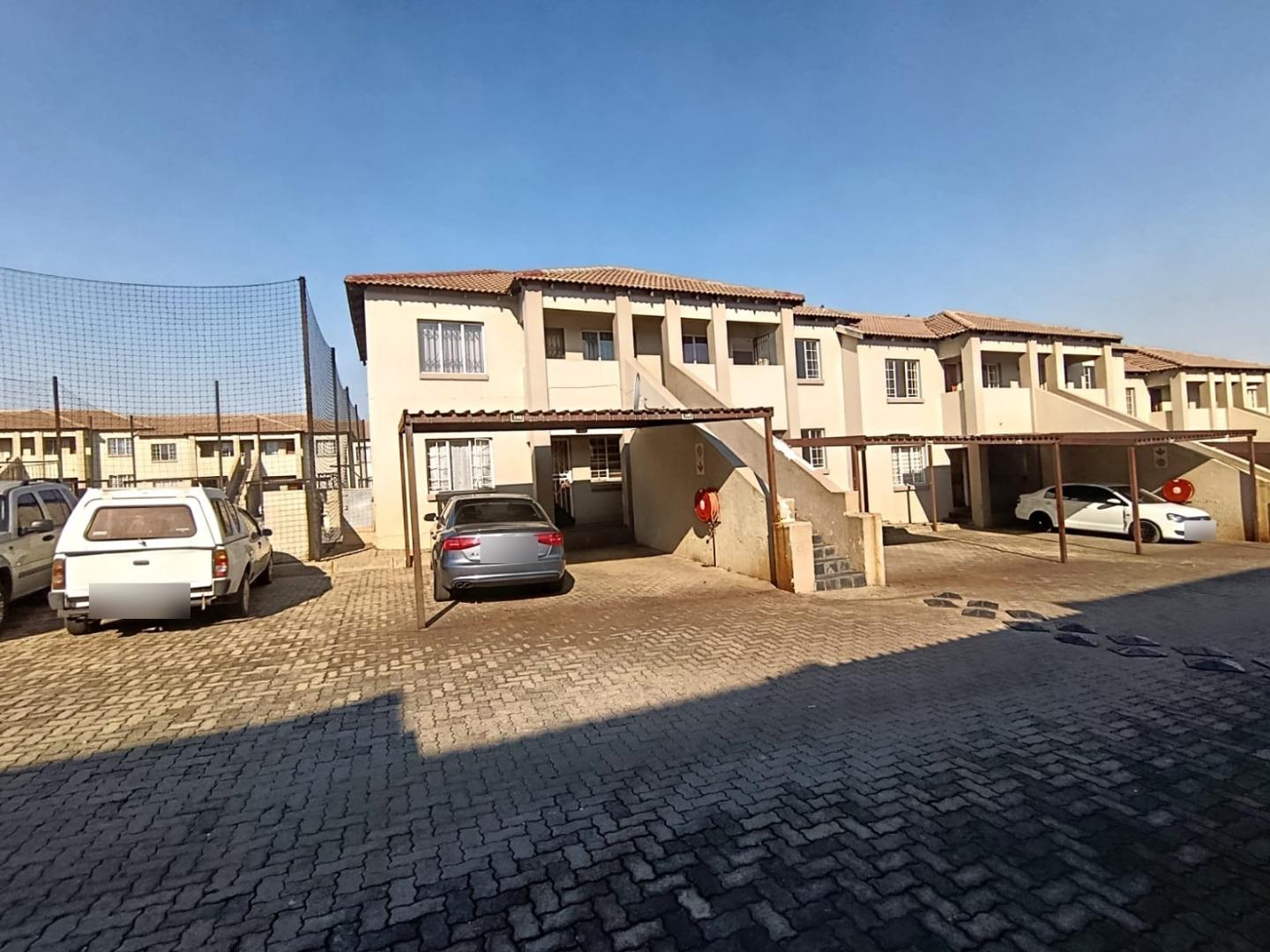 1 Bedroom Apartment for Sale - Gauteng