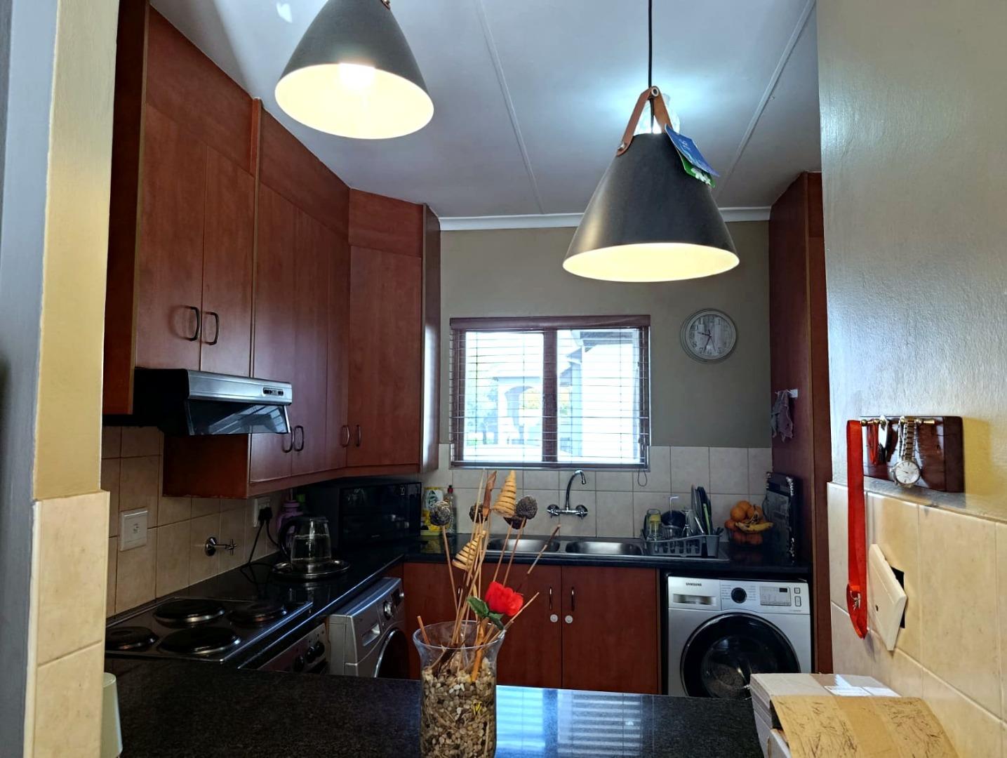 766502_NottingHill_20_05.jpg