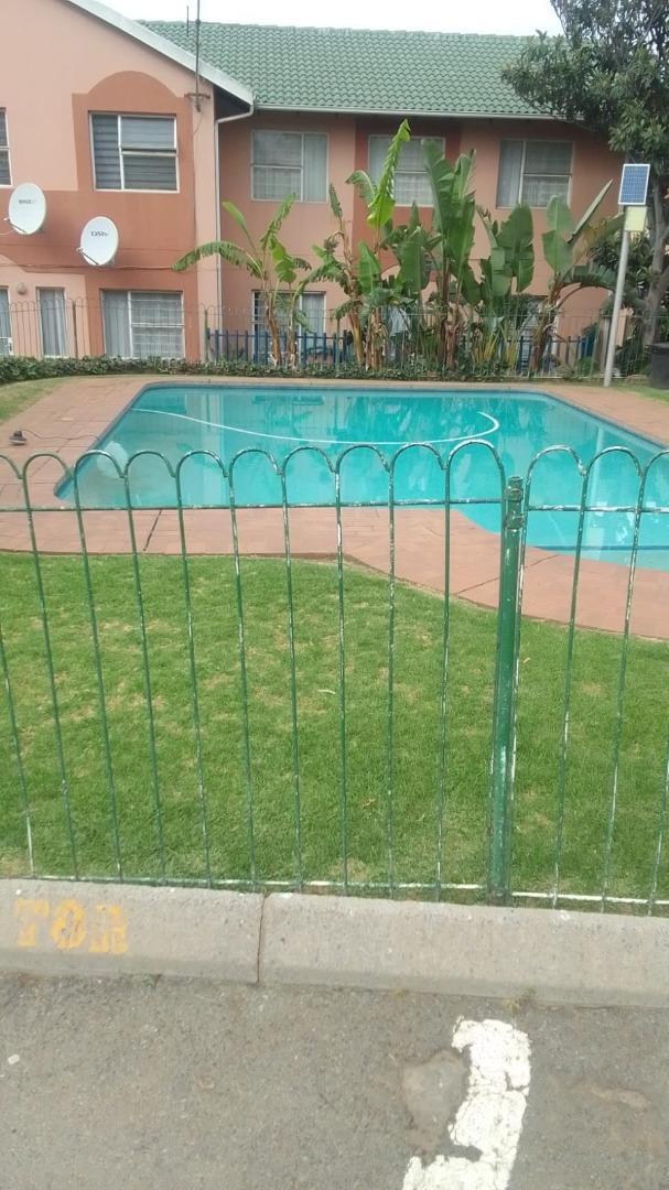 2 Bedroom Apartment for Sale - Gauteng