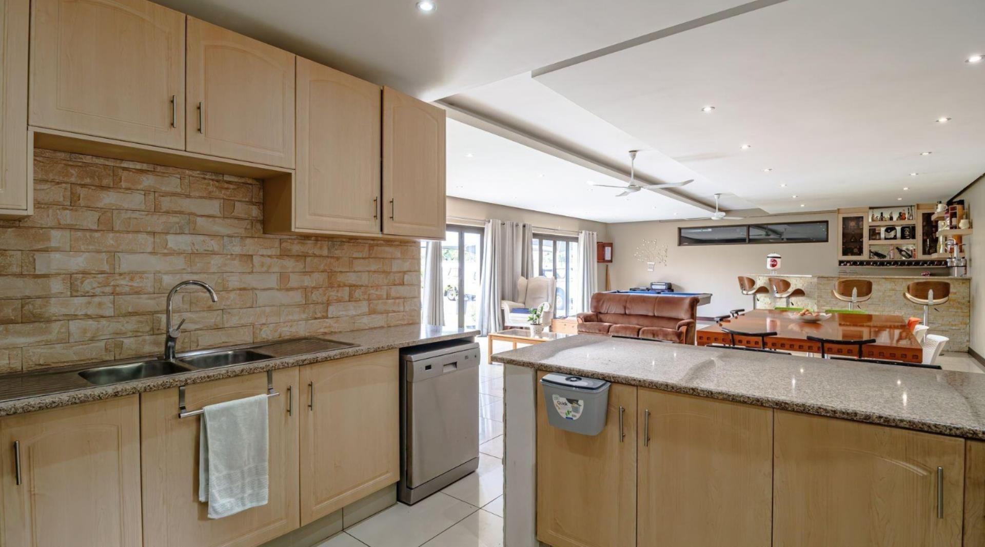 5 Bedroom House for Sale - Gauteng