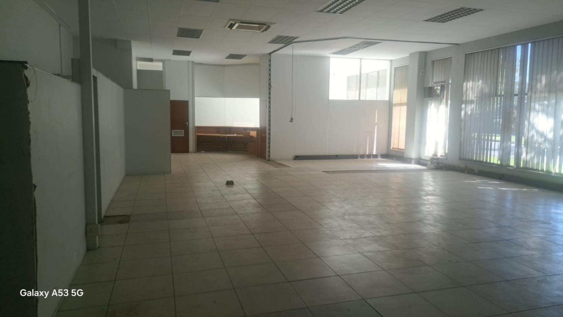 769142_WhatsApp_Image_2026-04-28_at_17.51.27.jpeg