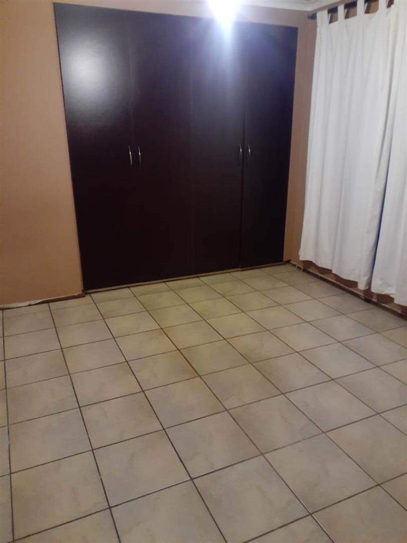 608843_property-7033833-23909115_sd.jpg