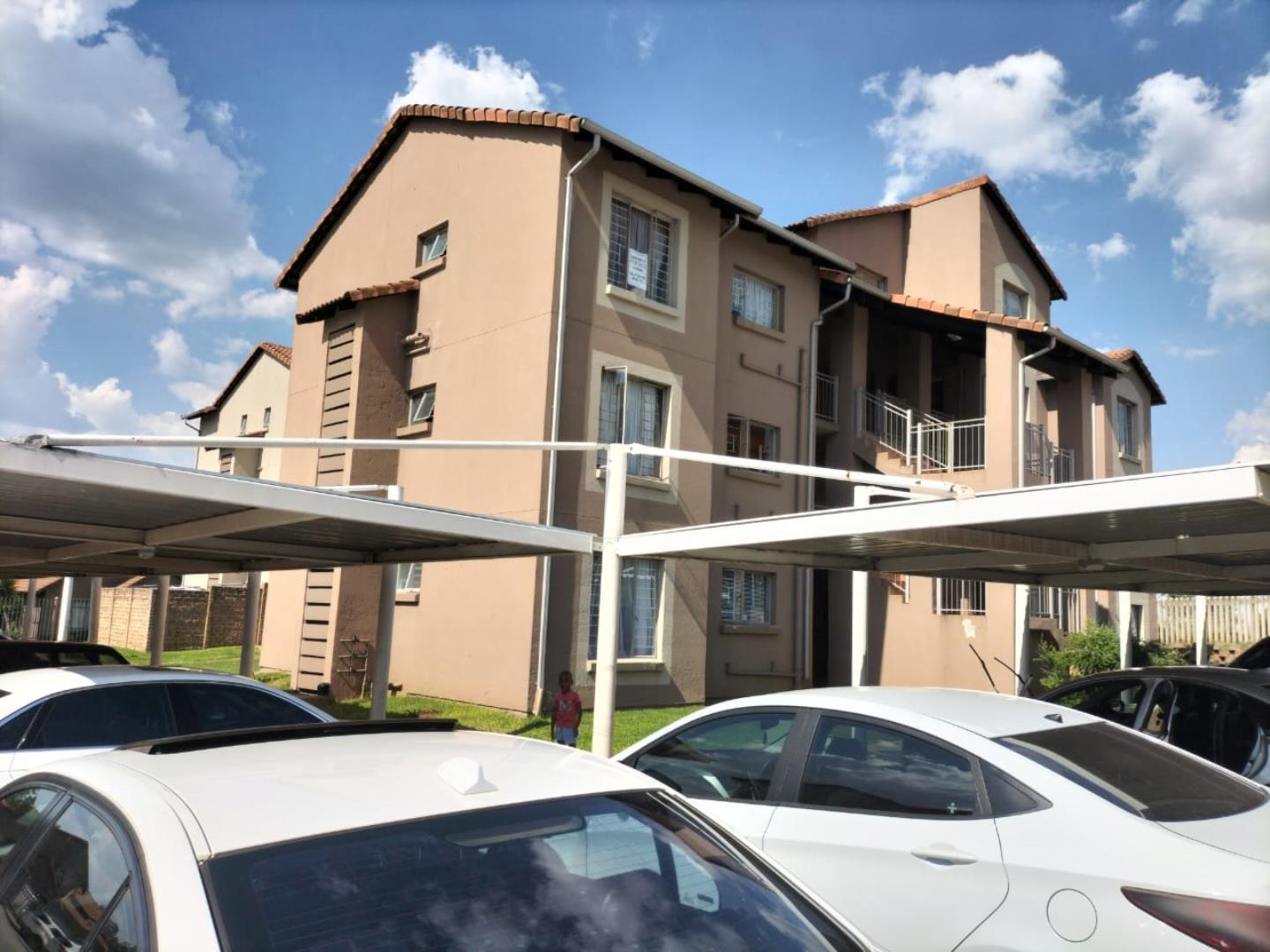 2 Bedroom Flat for Sale - Gauteng