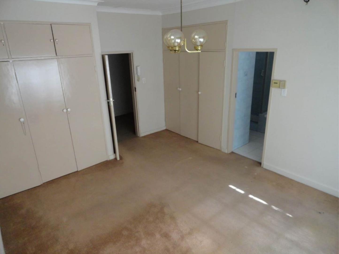 709058_8.JPG