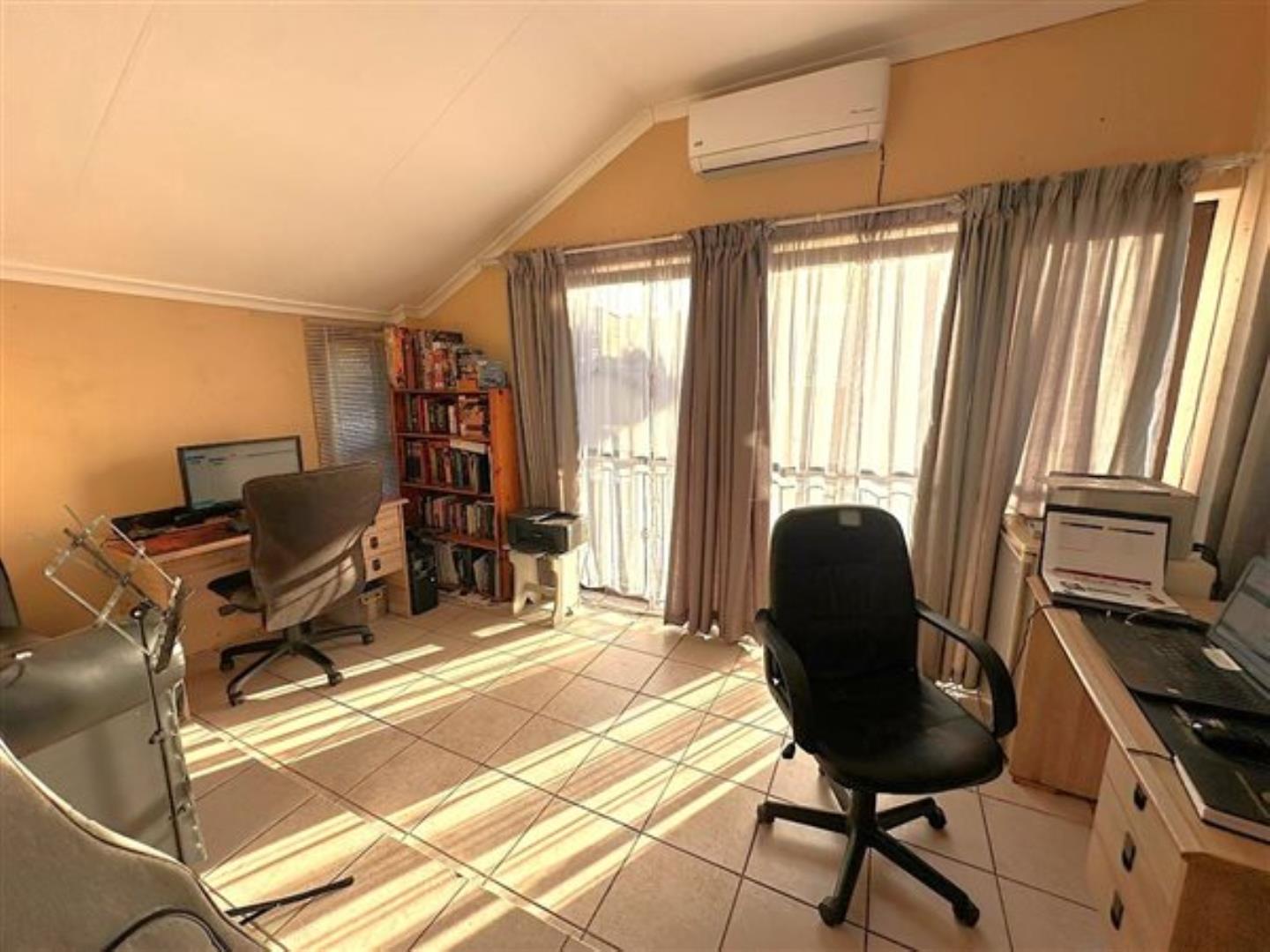 716722_property-10559399-13082740_e.jpg
