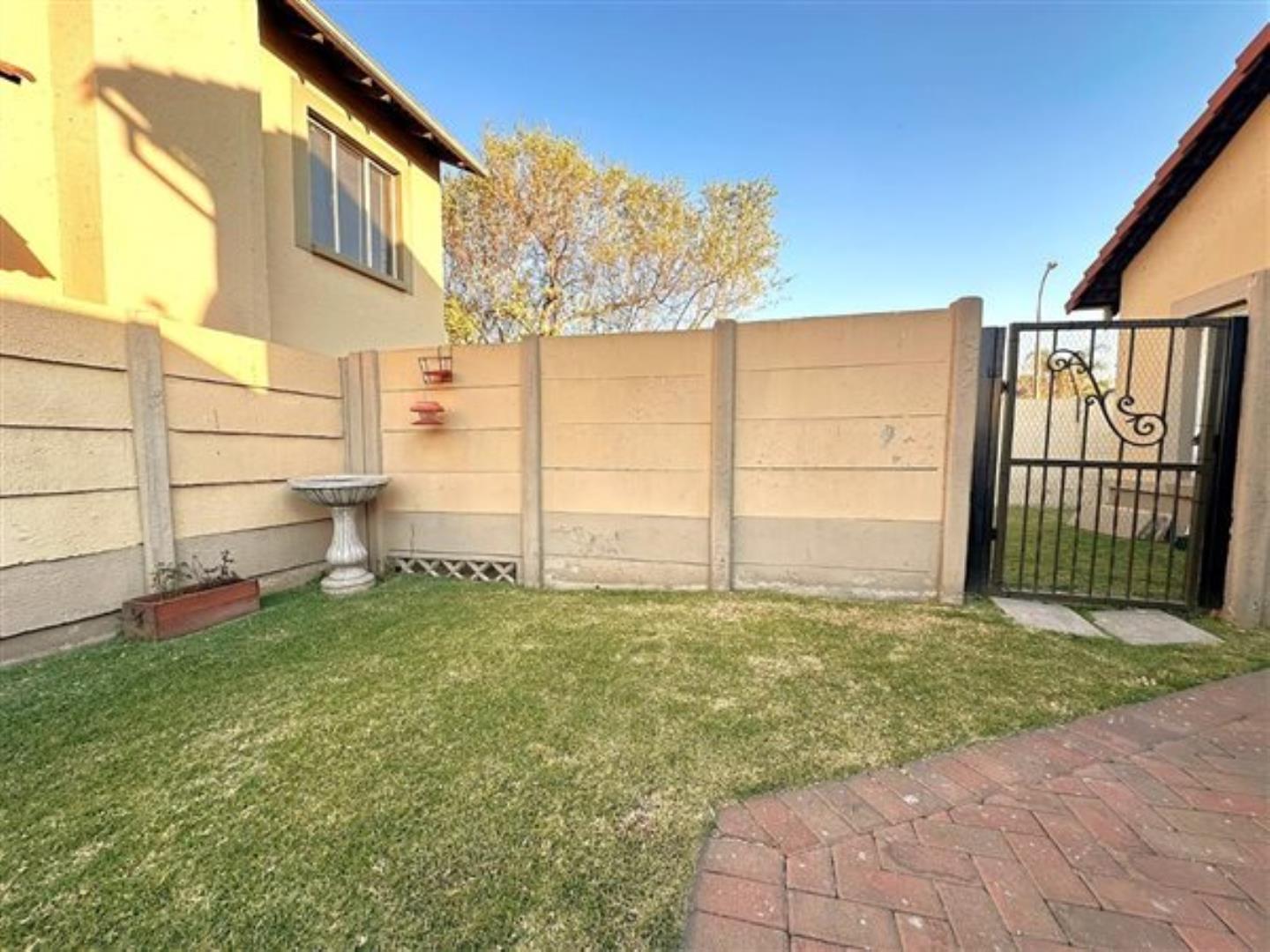 716722_property-10559399-52466684_e.jpg