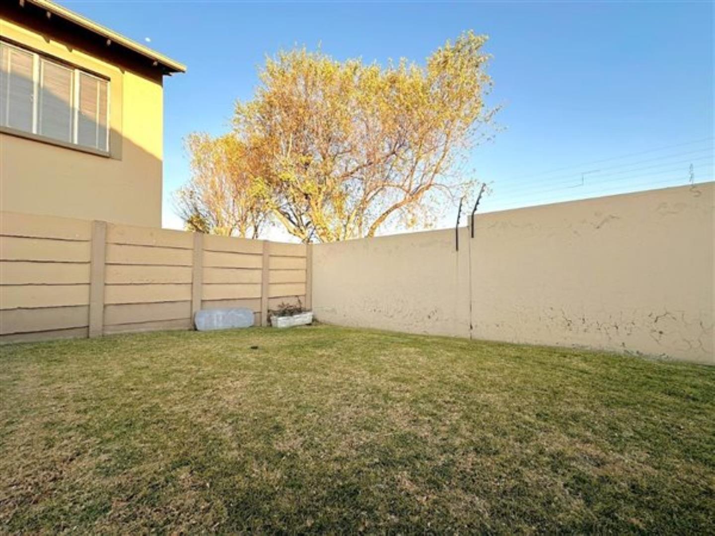 716722_property-10559399-86378063_e.jpg