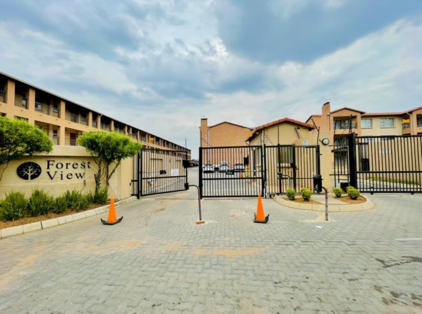 2 Bedroom Townhouse for Sale - Gauteng