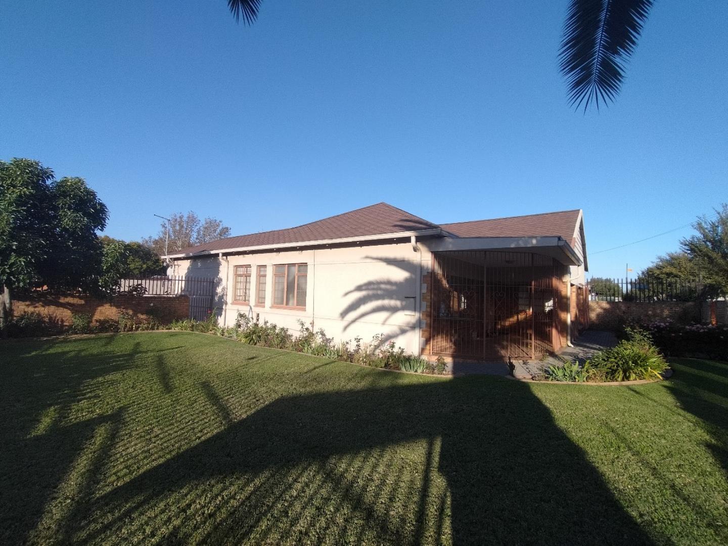 4 Bedroom House for Sale - Gauteng