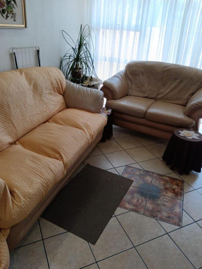 732059_7.JPG