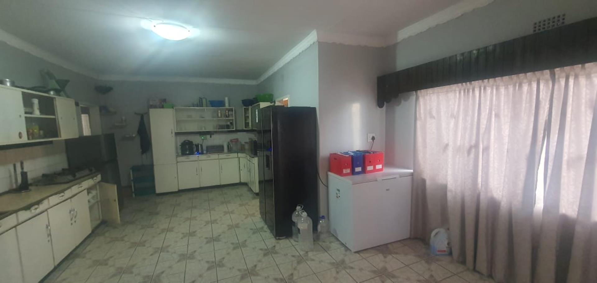 732149_WhatsApp_Image_2025-02-18_at_17.46.10_b472424d.jpg