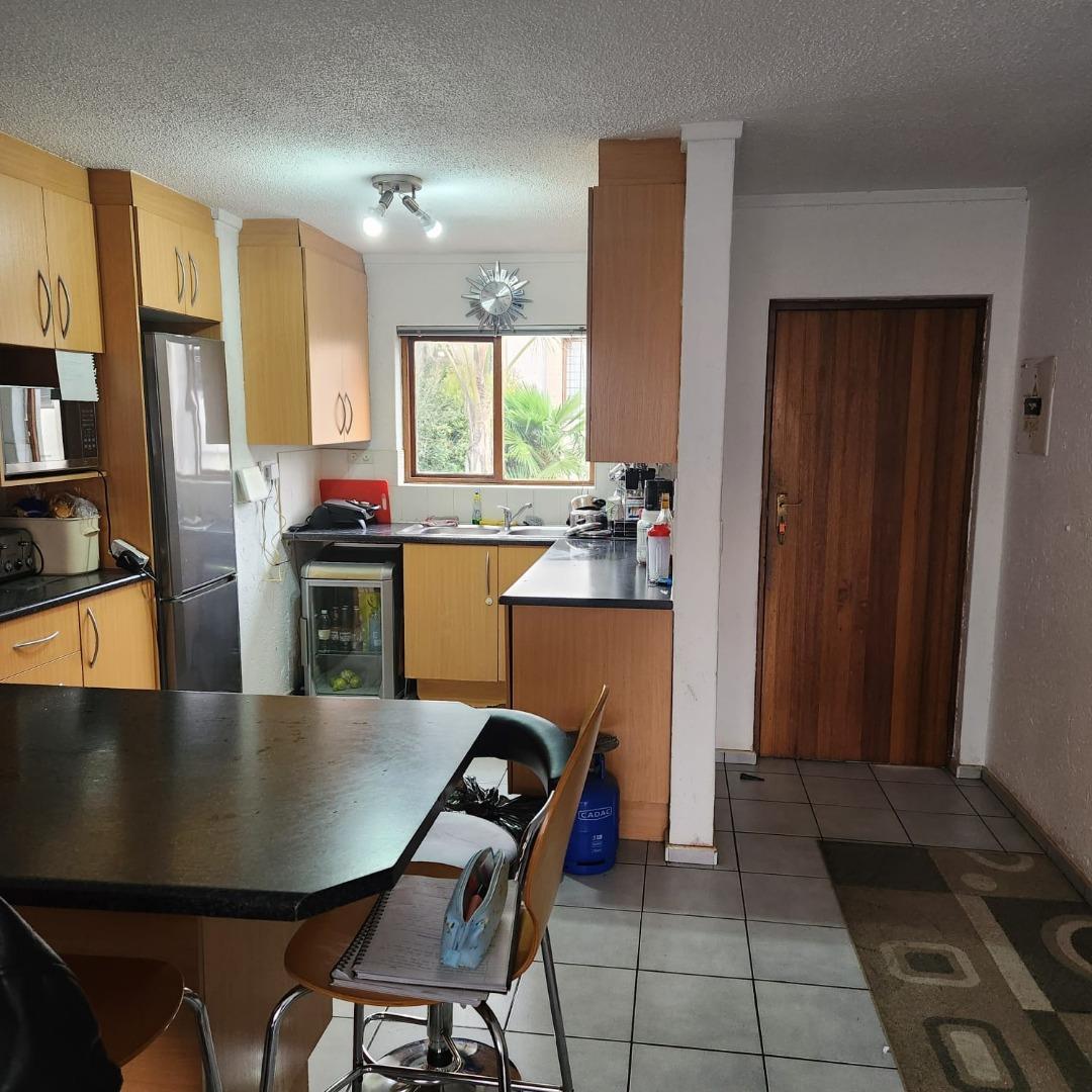 2 Bedroom Townhouse for Sale - Gauteng