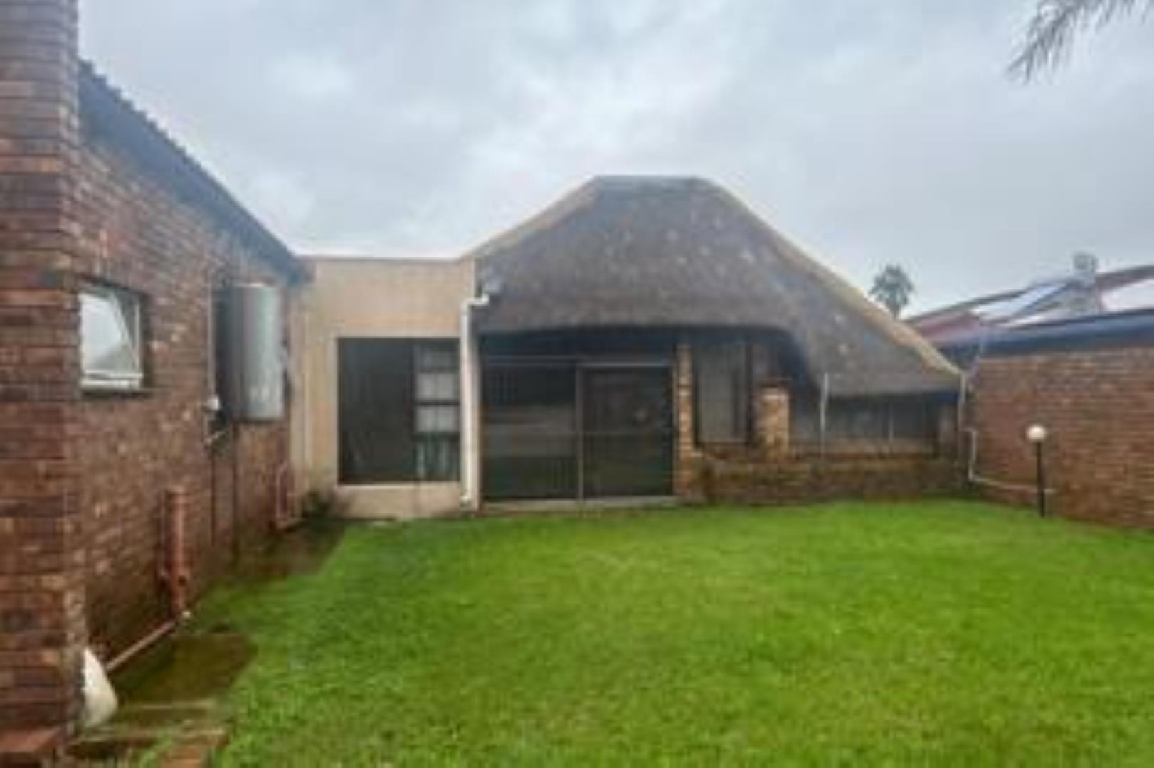 6 Bedroom House for Sale - Gauteng
