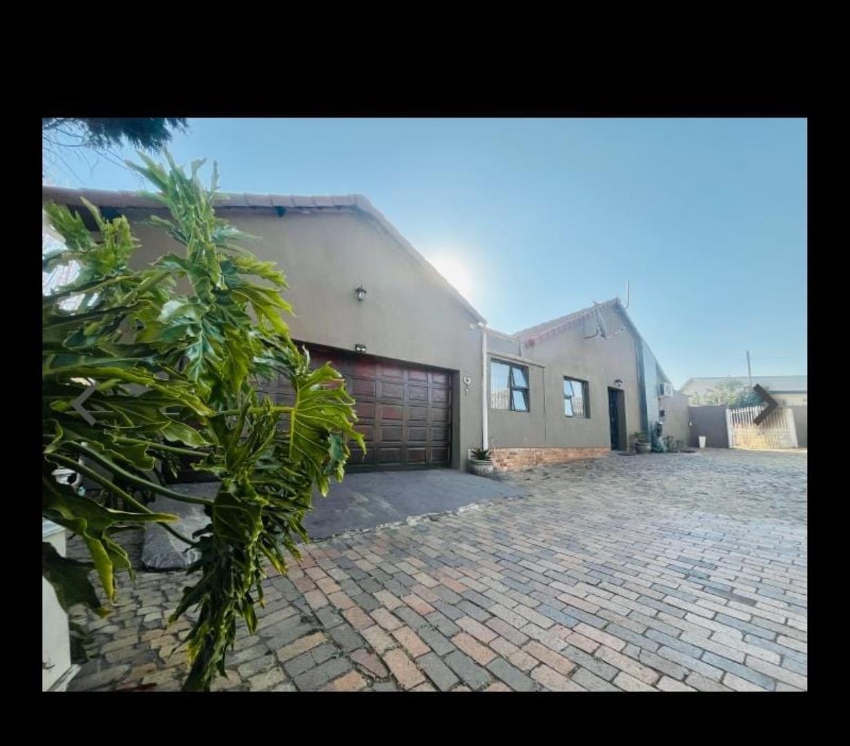 4 Bedroom House for Sale - Gauteng