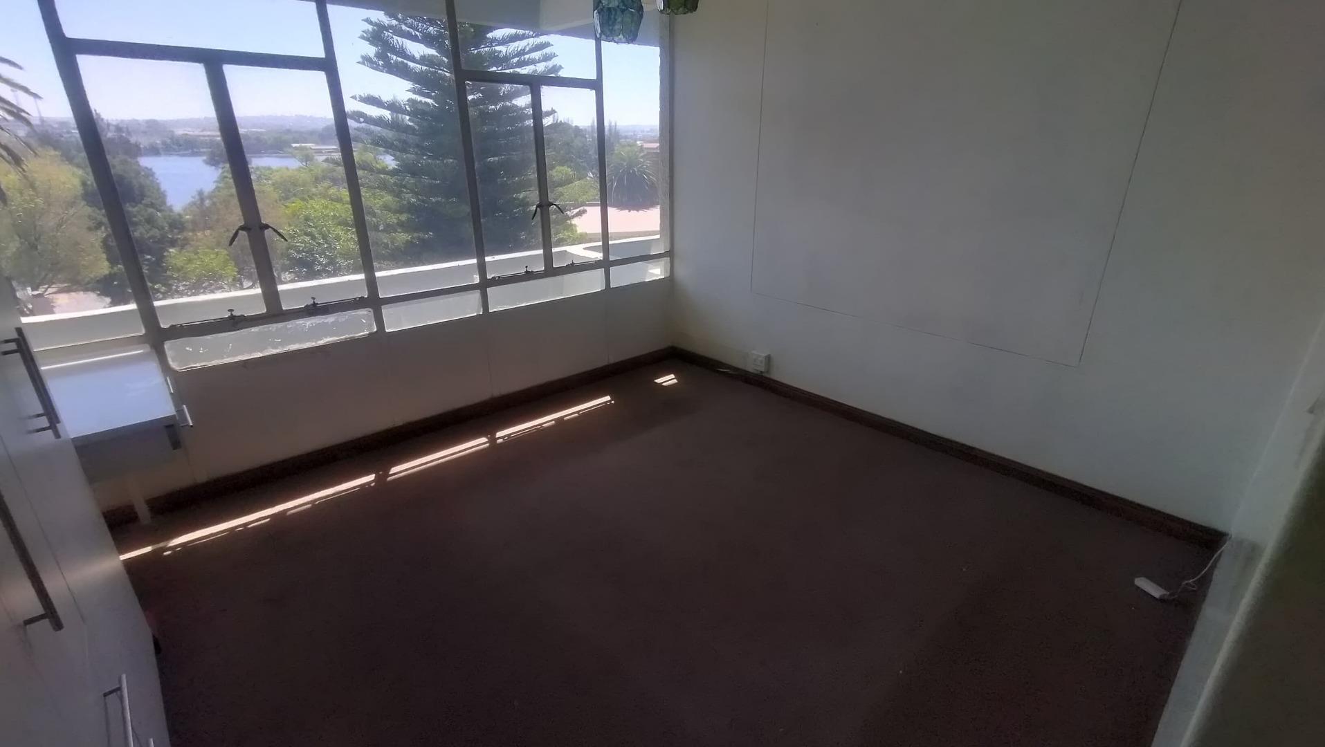 755384_IMG-20250922-WA0060.jpg