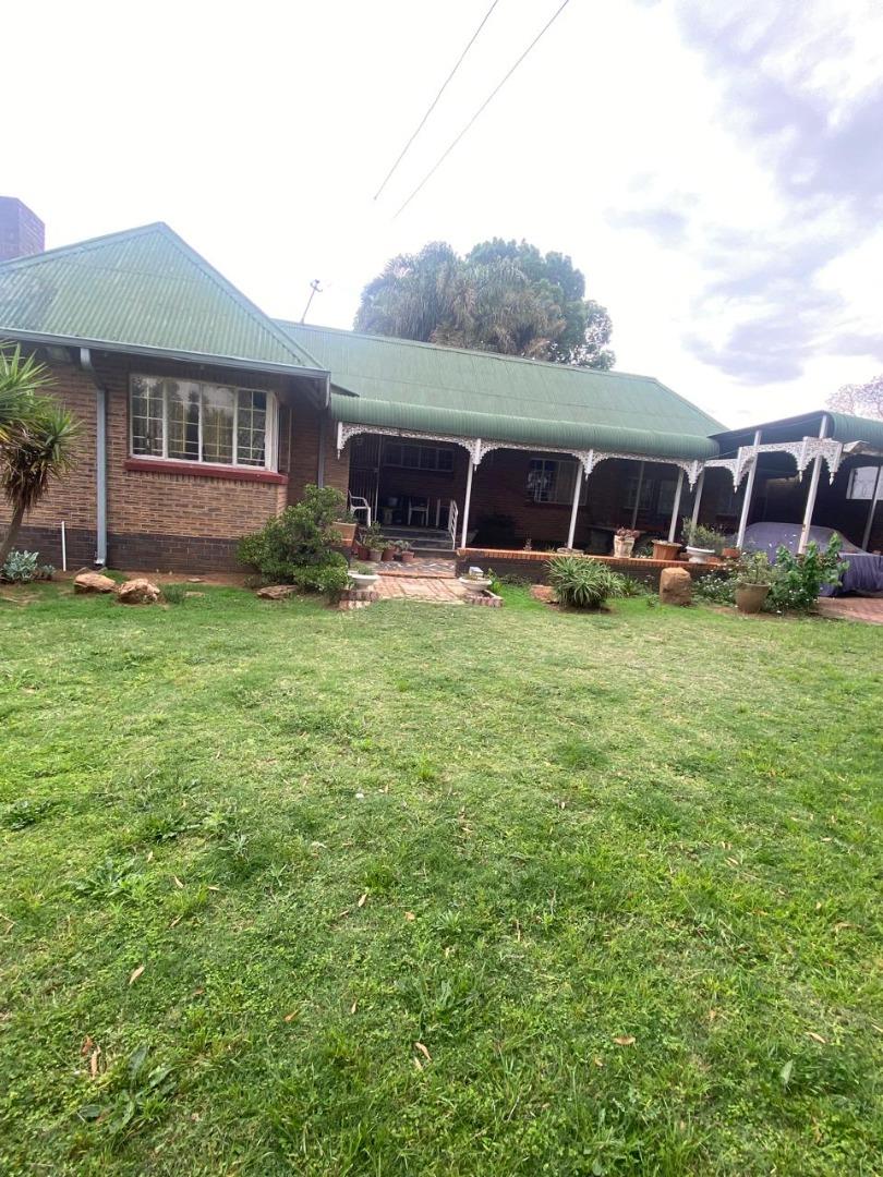 5 Bedroom House for Sale - Gauteng