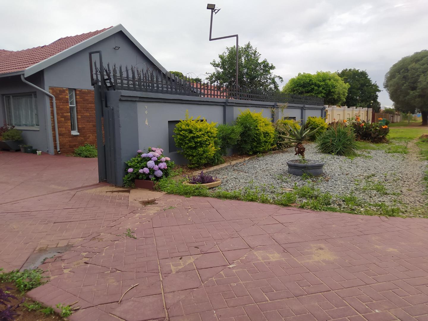 3 Bedroom House for Sale - Gauteng