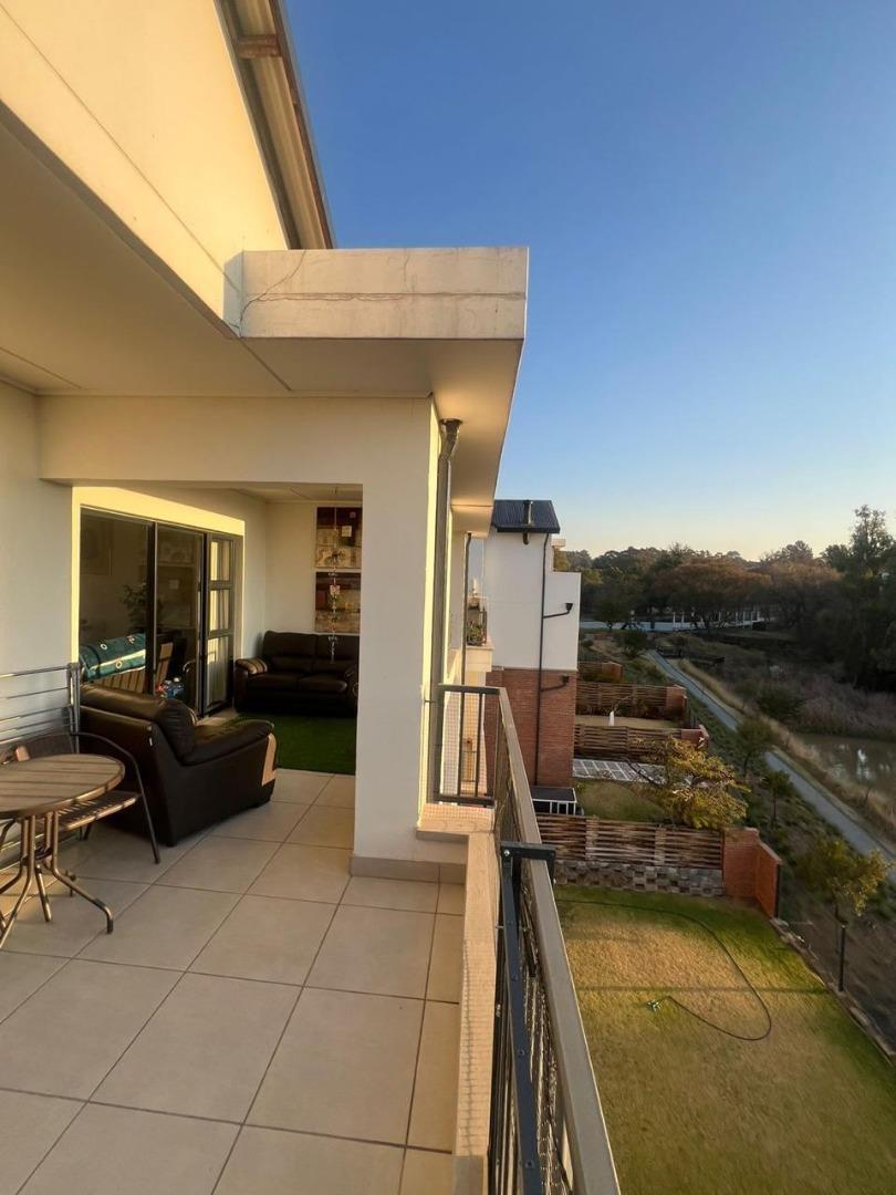 2 Bedroom Penthouse for Sale - Gauteng