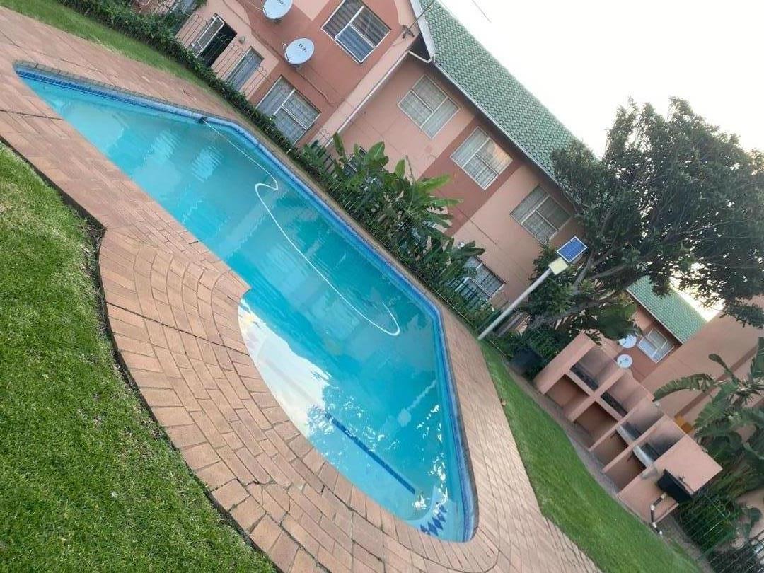 2 Bedroom Apartment for Sale - Gauteng