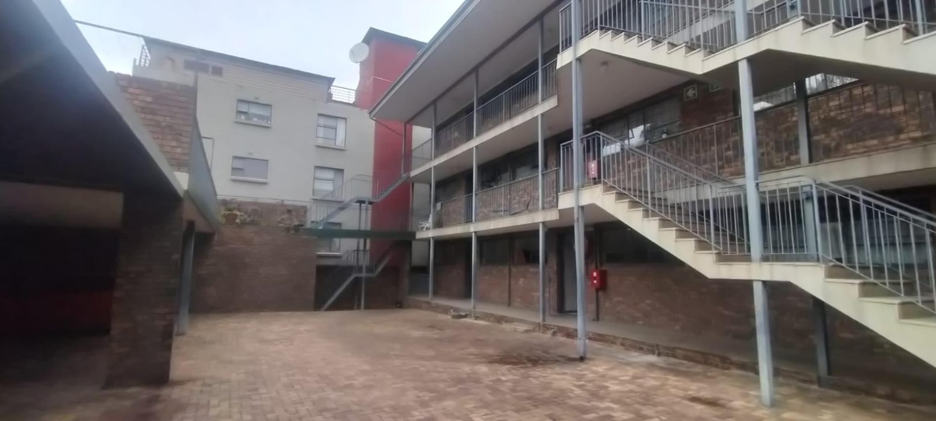 2 Bedroom Flat for Sale - Gauteng