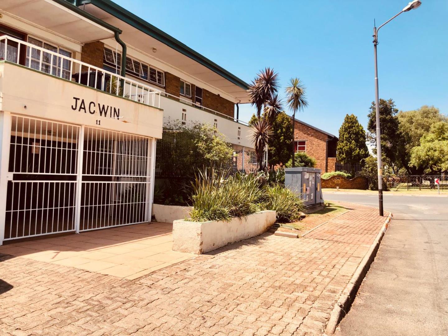 2 Bedroom Flat for Sale - Gauteng