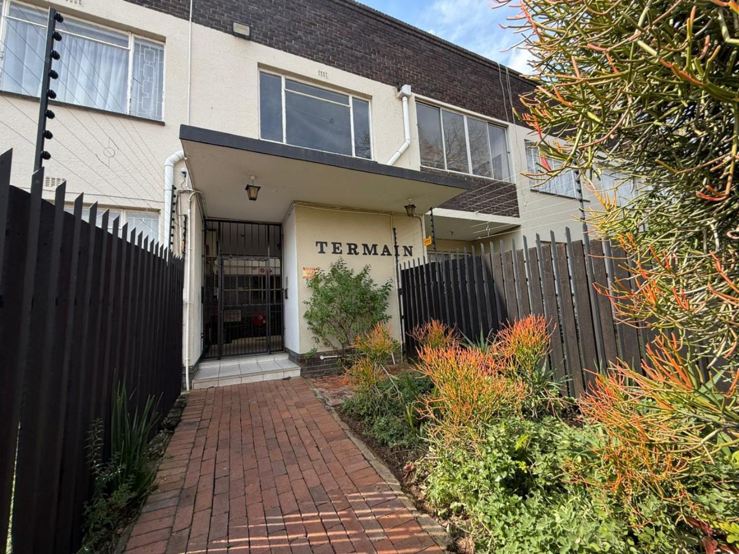 2 Bedroom Townhouse for Sale - Gauteng