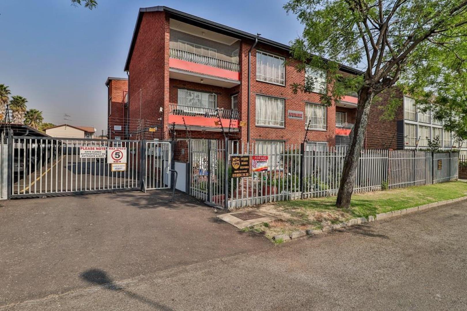 2 Bedroom Apartment for Sale - Gauteng