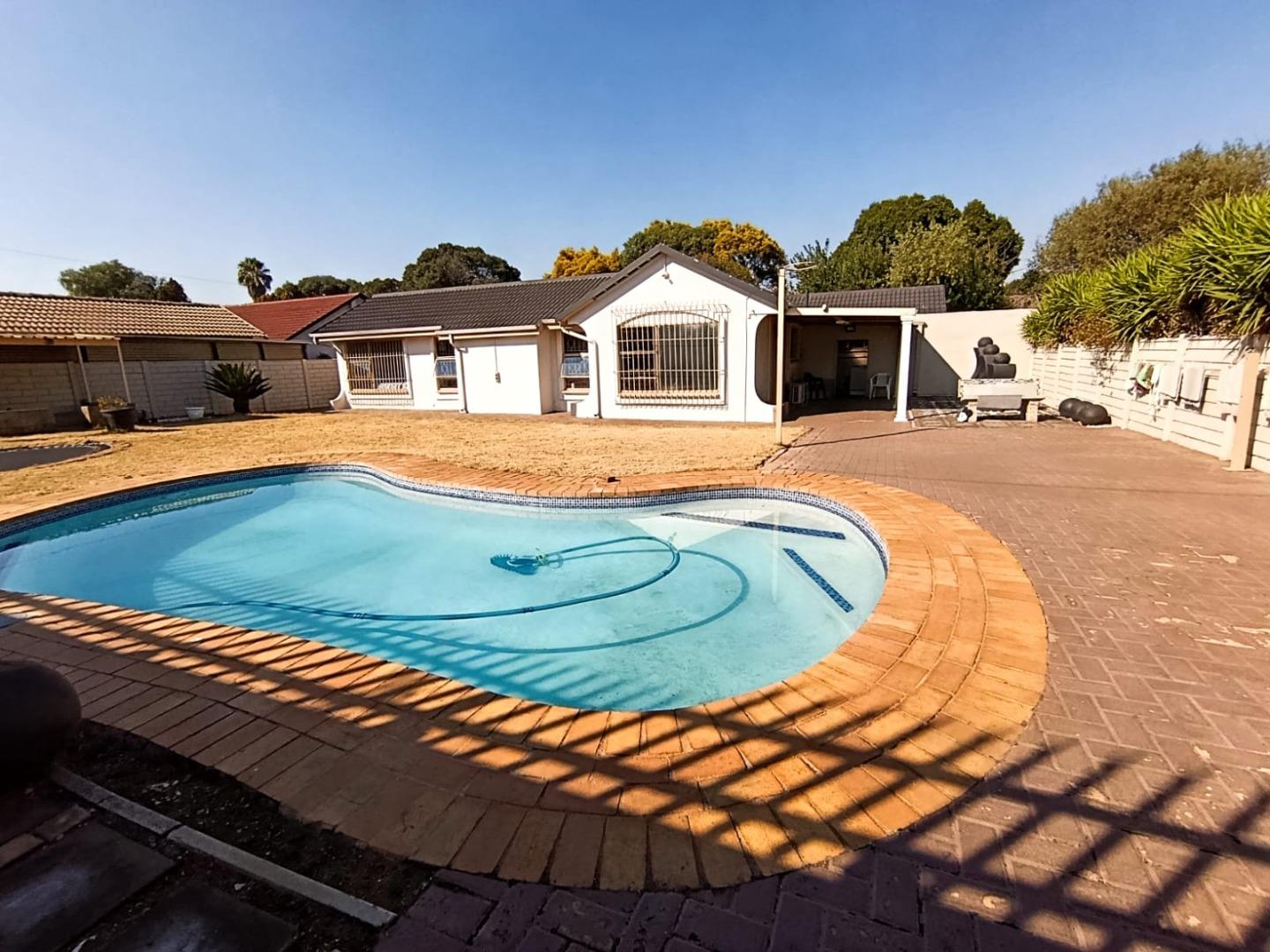 3 Bedroom House for Sale - Gauteng