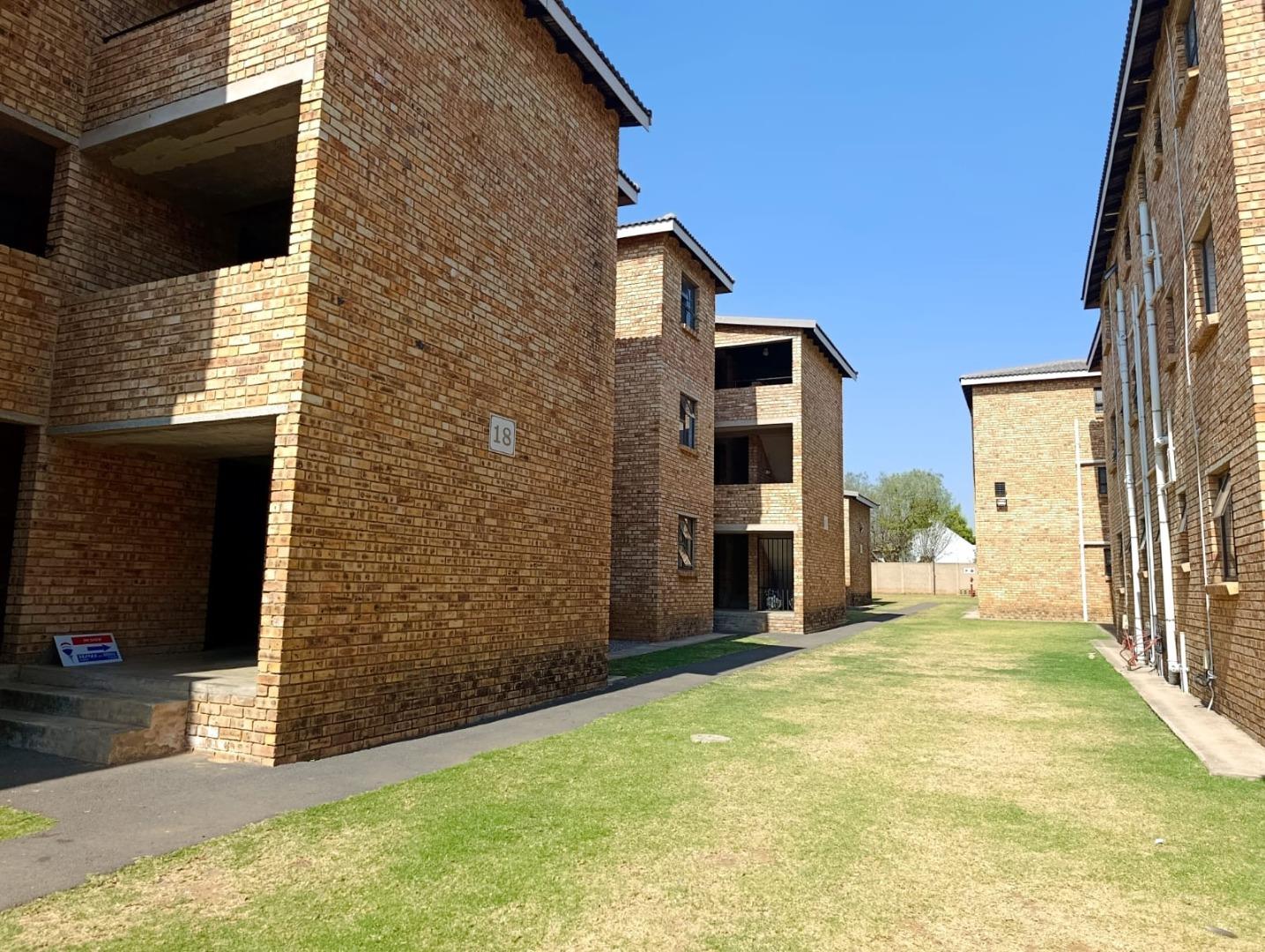 3 Bedroom Townhouse for Sale - Gauteng
